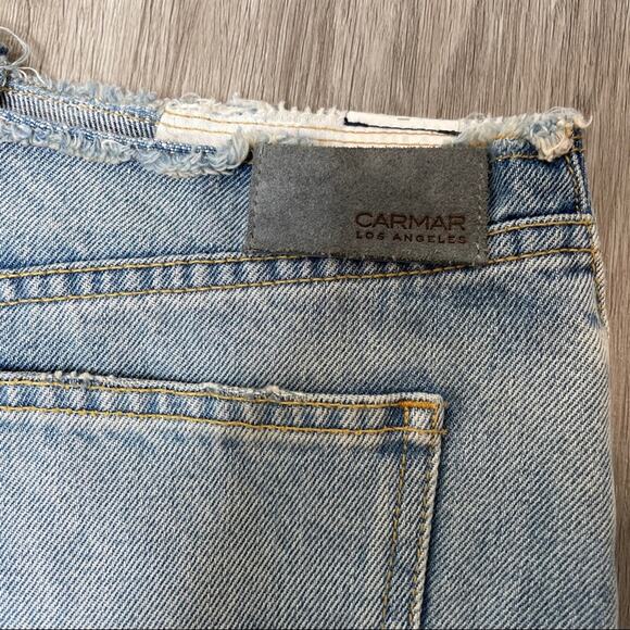 CARMAR Women's Light Wash Distressed Raw Hem Waistbandless Denim Skirt size 25 - Picture 3 of 4